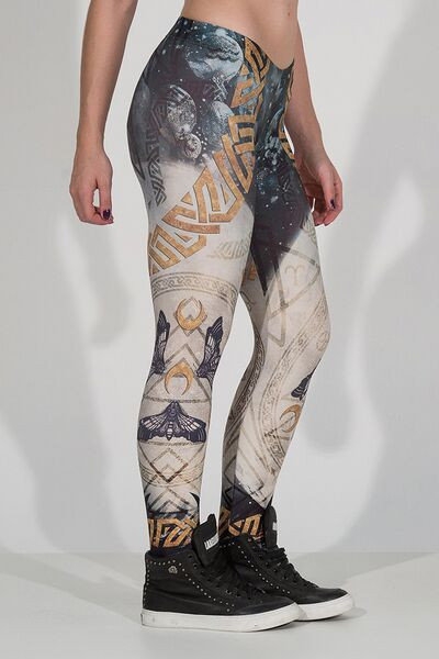 Купить Labellamafia Legging Moths in Space, Леггинсы женские арт.FCL80220